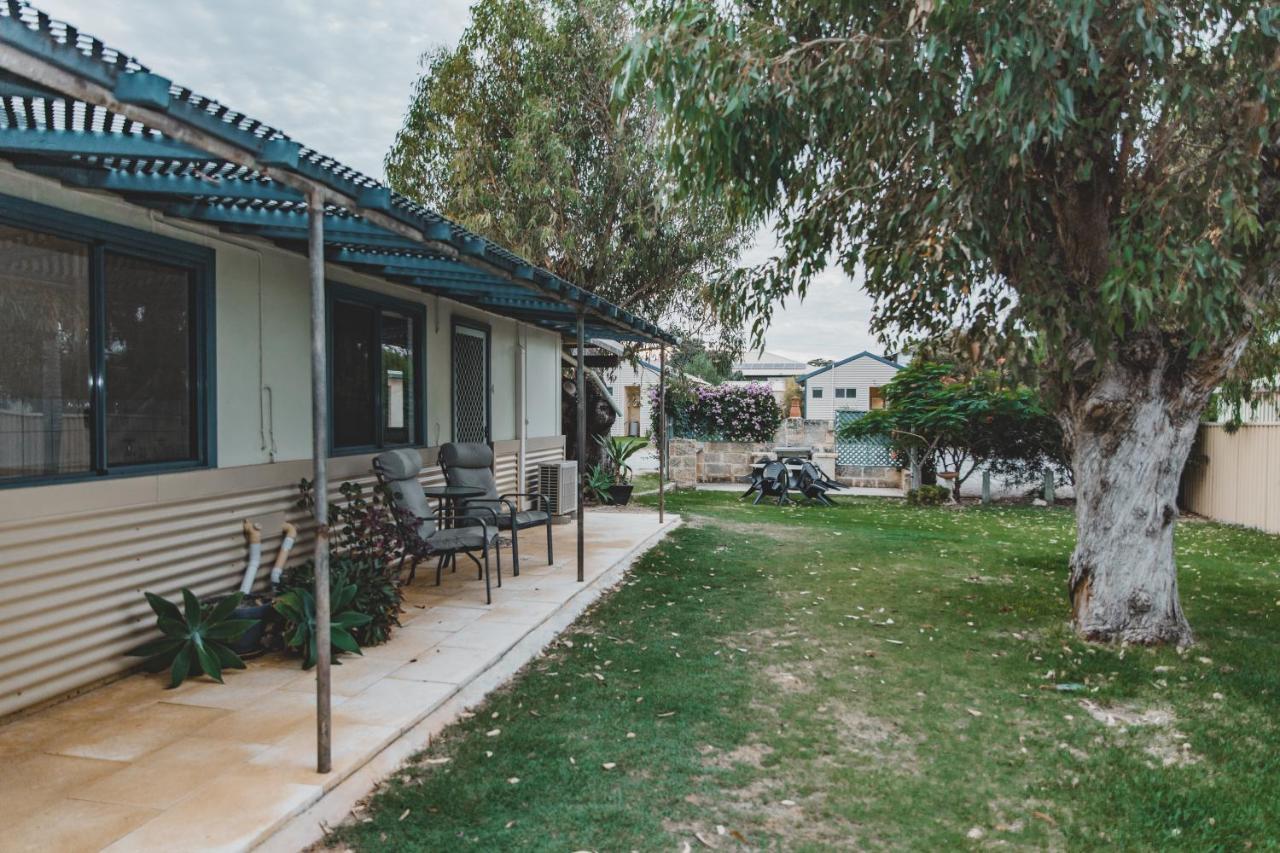 Dongara Hotel Motel Exterior foto