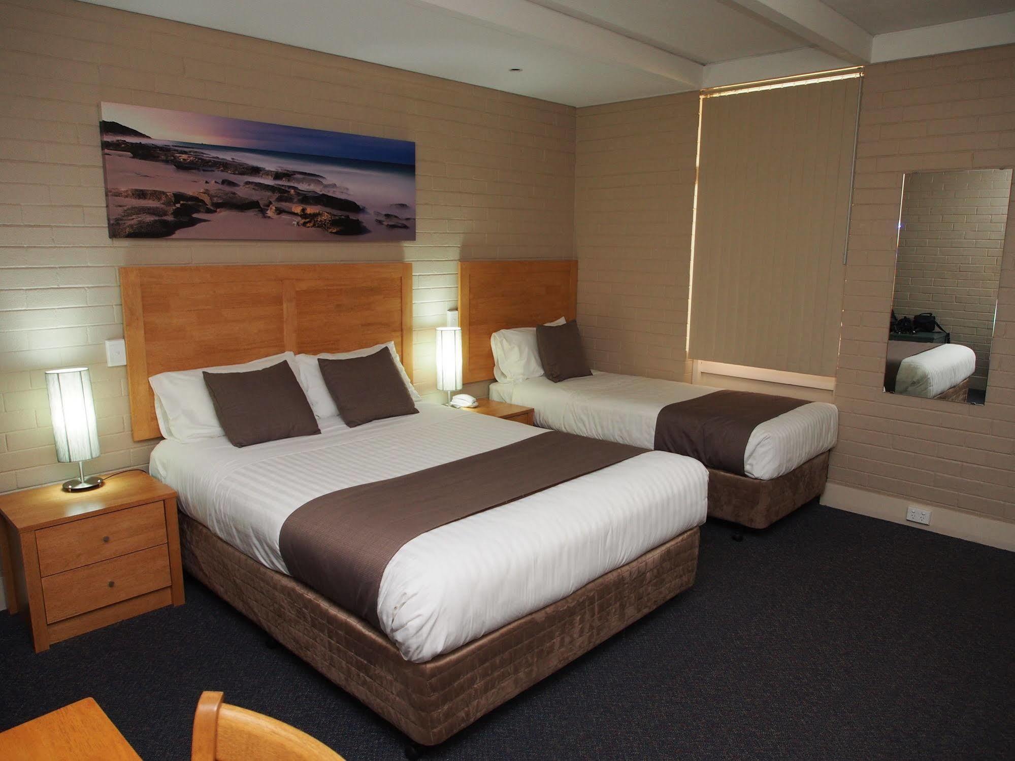 Dongara Hotel Motel Exterior foto